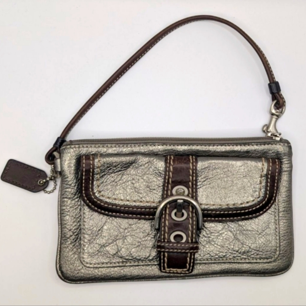 Coach Vintage Soho Mini Silver Metallic Zip Wristlet - Picture 5 of 15